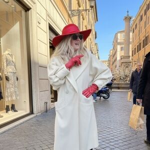 Grandoe Vintage Ex Cond Rich Red Leather & White Fur Lined Gloves, Medium, $45